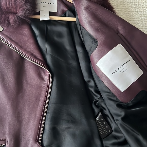 Excellent barely worn The Arrivals leather moto jacket size small burgundy - Picture 7 of 7